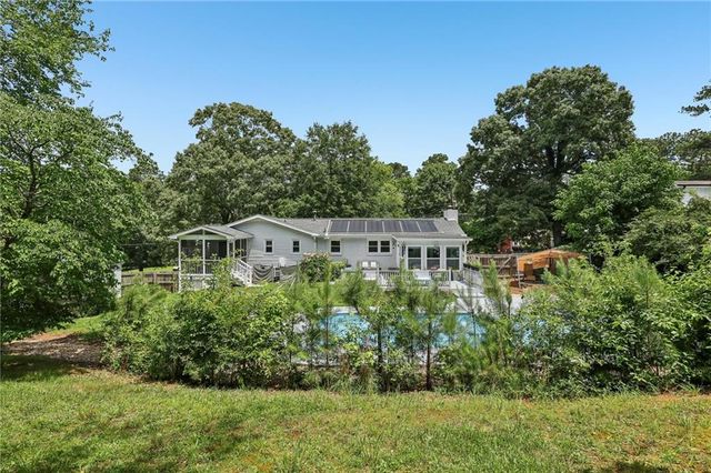 1120 Washington Avenue, Woodstock, GA 30188