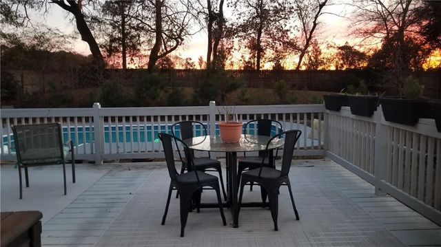 1120 Washington Avenue, Woodstock, GA 30188