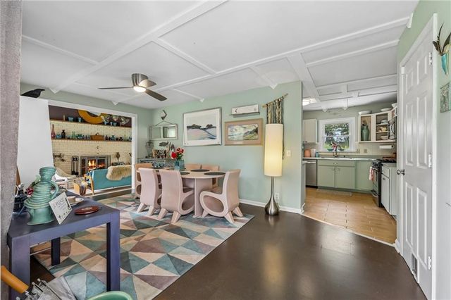 1120 Washington Avenue, Woodstock, GA 30188