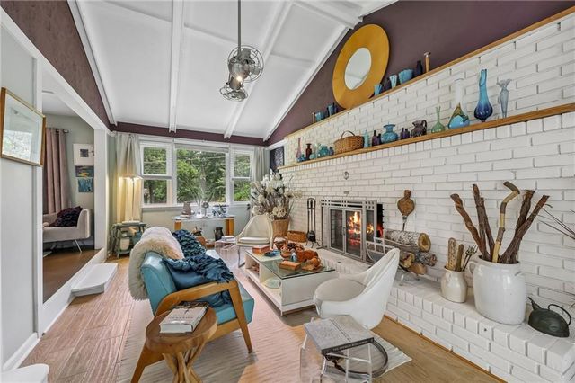 1120 Washington Avenue, Woodstock, GA 30188