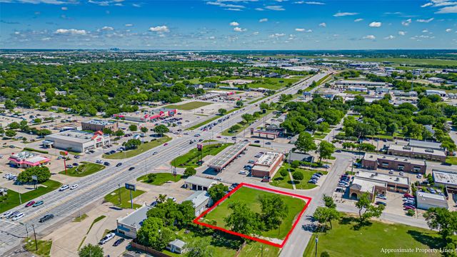 124 Anderson Street, Burleson, TX 76028