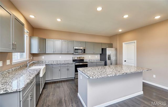 340 Birchwood Drive, Moscow Mills, MO 63362