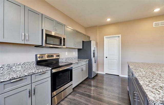 340 Birchwood Drive, Moscow Mills, MO 63362