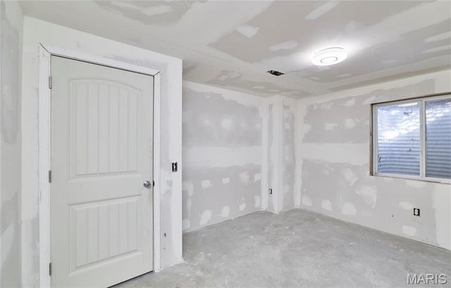 340 Birchwood Drive, Moscow Mills, MO 63362