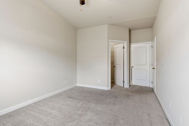 1040 Charlie Daniels Pkwy Apt 156, Mount Juliet, TN 37122