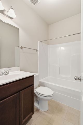 1040 Charlie Daniels Pkwy Apt 156, Mount Juliet, TN 37122