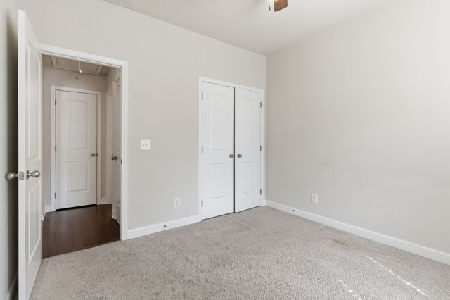1040 Charlie Daniels Pkwy Apt 156, Mount Juliet, TN 37122