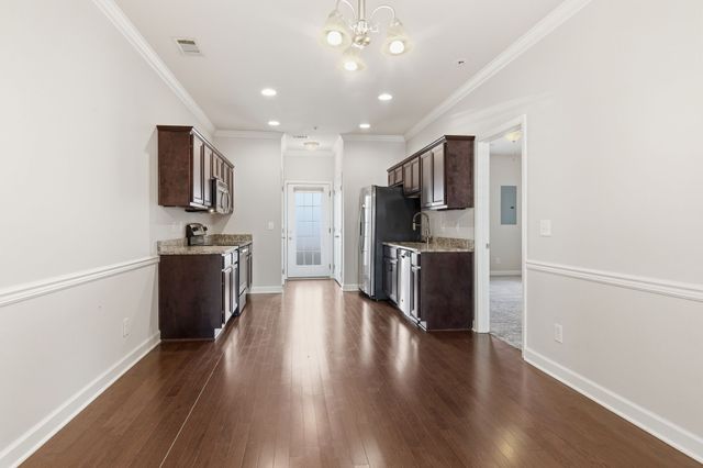 1040 Charlie Daniels Pkwy Apt 156, Mount Juliet, TN 37122