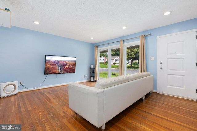 4010 ELIZABETH ST, Rockville, MD 20853