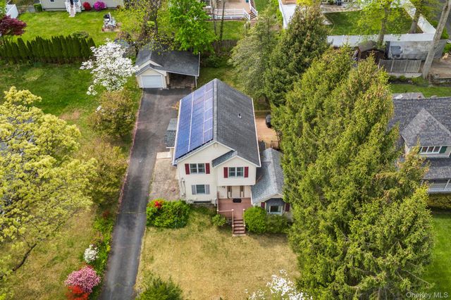 39 Lindbergh Lane, New City, NY 10956