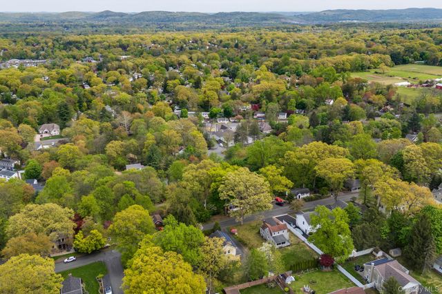 39 Lindbergh Lane, New City, NY 10956