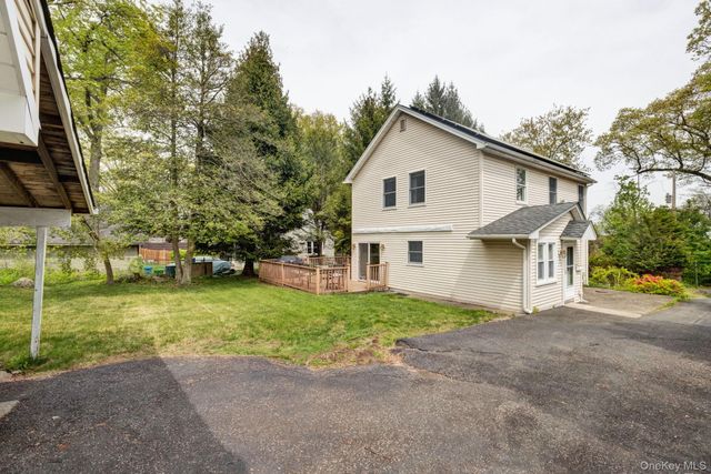 39 Lindbergh Lane, New City, NY 10956