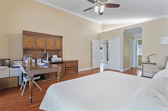 798 Verona Lake Dr, Weston, FL 33326