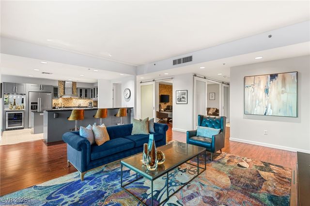 4525 Dean Martin Drive 1906, Las Vegas, NV 89103