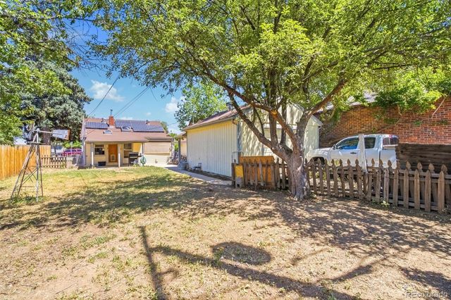 1769 Spruce Street, Denver, CO 80220