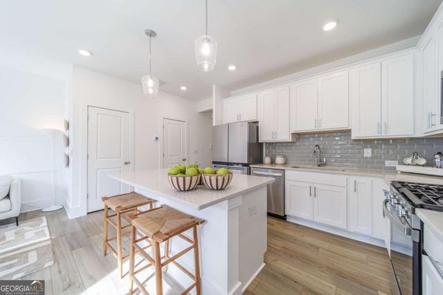 1507 Albert Lane NW, Atlanta, GA 30318