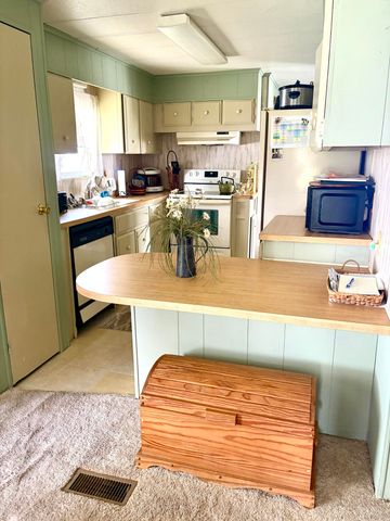 129 E Caribbean, Port St. Lucie, Port St Lucie, FL 34952