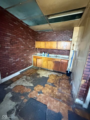 426 Leeds Avenue, Indianapolis, IN 46201