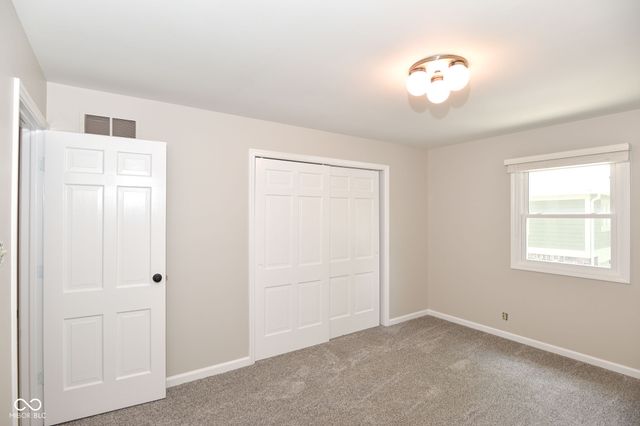 6735 Highburry Court, Indianapolis, IN 46256