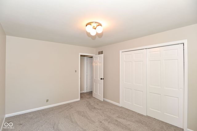 6735 Highburry Court, Indianapolis, IN 46256