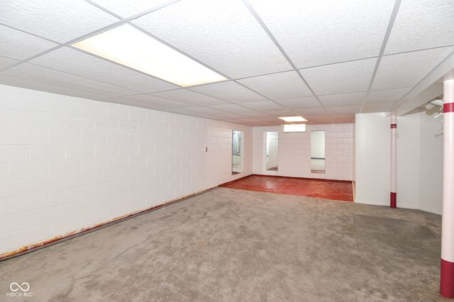 6735 Highburry Court, Indianapolis, IN 46256