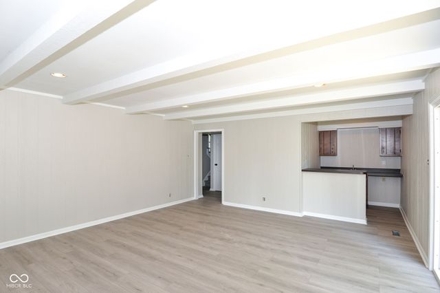 6735 Highburry Court, Indianapolis, IN 46256