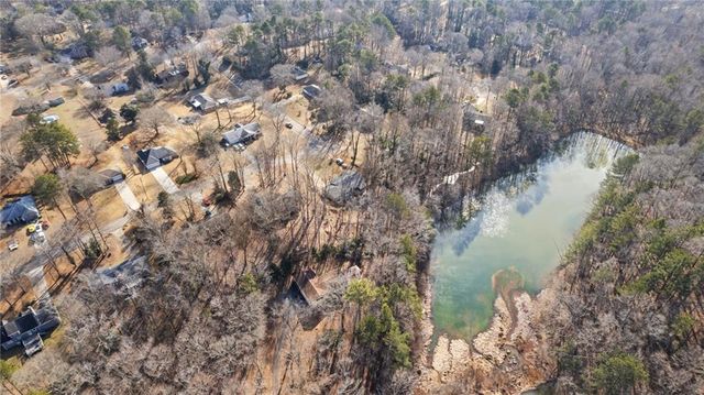 222 Robin Lane, Stockbridge, GA 30281