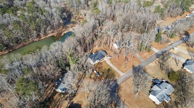 222 Robin Lane, Stockbridge, GA 30281
