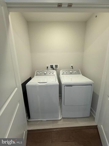 148 ADA HIGHTOWER AVE, Pennington, NJ 08534
