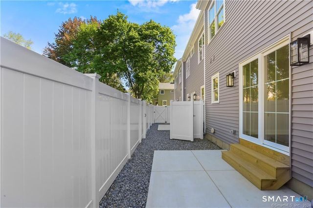 348 Halley Avenue, Fairfield, CT 06825