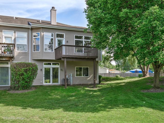 270 Prairie View Lane, Wheeling, IL 60090