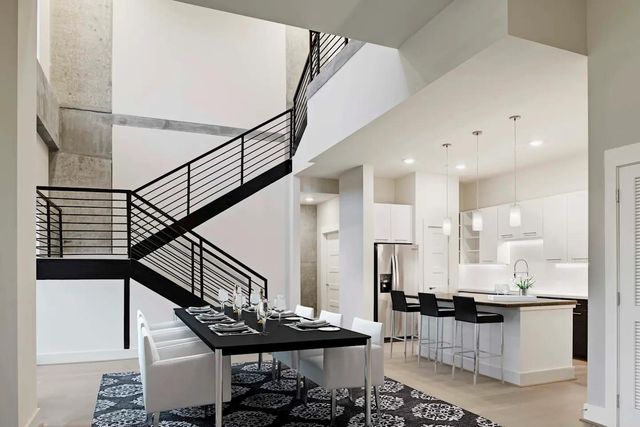 2727 Travis ST 428, Houston, TX 77006