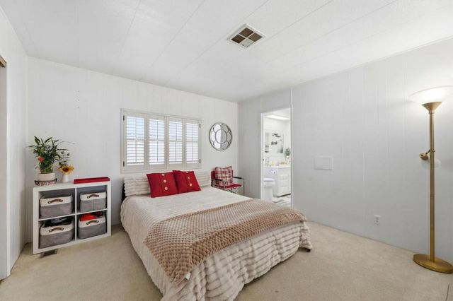1050 E Borregas Avenue, Sunnyvale, CA 94089