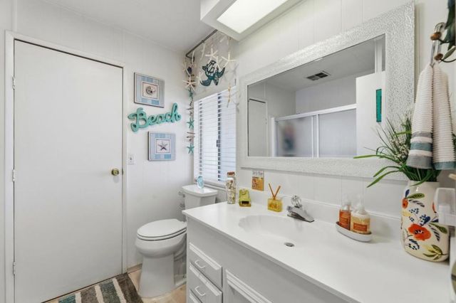 1050 E Borregas Avenue, Sunnyvale, CA 94089