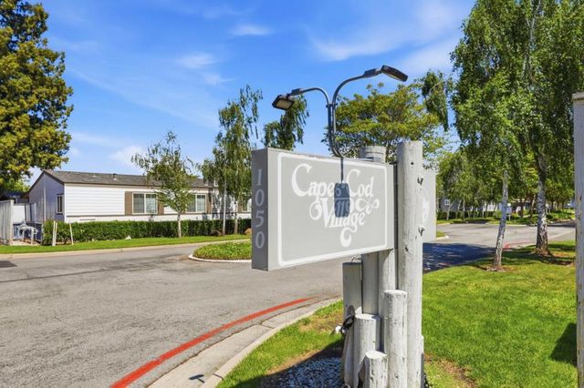 1050 E Borregas Avenue, Sunnyvale, CA 94089