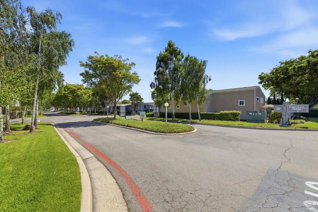 1050 E Borregas Avenue, Sunnyvale, CA 94089