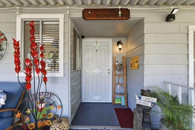 1050 E Borregas Avenue, Sunnyvale, CA 94089