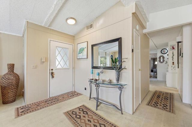 1050 E Borregas Avenue, Sunnyvale, CA 94089