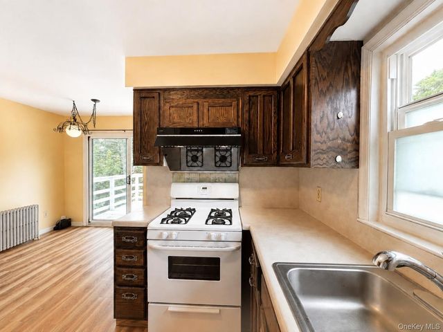 39 California Avenue, Middletown, NY 10940