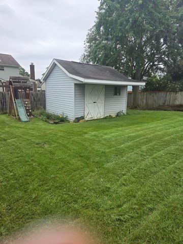 2285 Shirlene Drive, Grove City, OH 43123