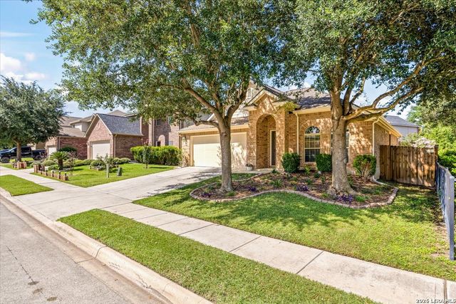 208 Bareback Bend, Cibolo, TX 78108