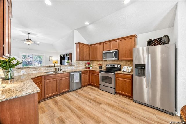 208 Bareback Bend, Cibolo, TX 78108