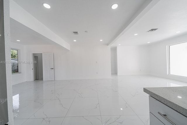 7721 Indigo St, Miramar, FL 33023