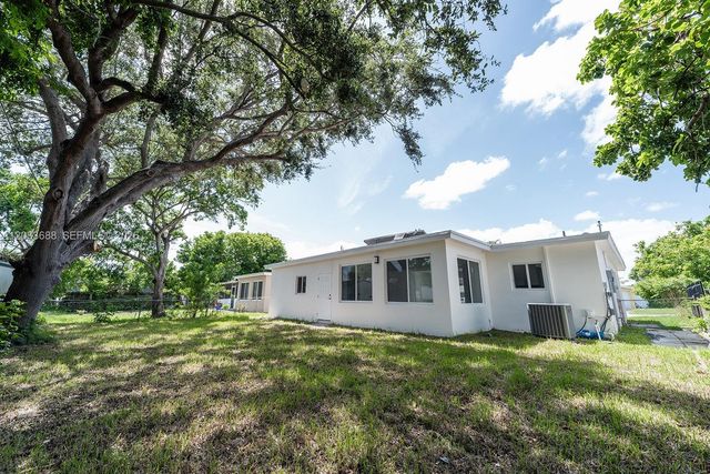 7721 Indigo St, Miramar, FL 33023