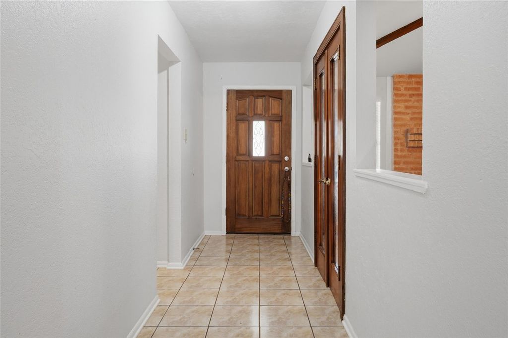 2007 Memorial Pkwy, Portland, TX 78374 — photo 4