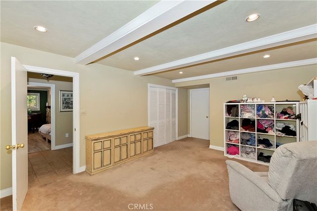 1212 Jungfrau, Crestline, CA 92325