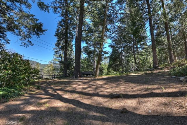1212 Jungfrau, Crestline, CA 92325