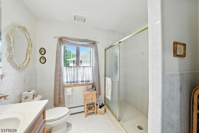 234 N Haledon Ave, North Haledon Boro, NJ 07508