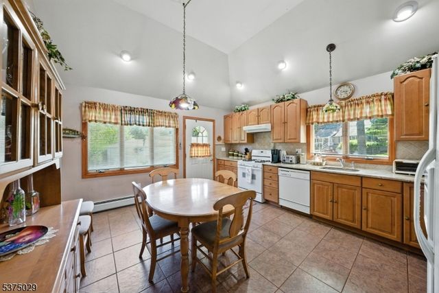 234 N Haledon Ave, North Haledon Boro, NJ 07508