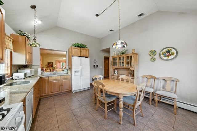 234 N Haledon Ave, North Haledon Boro, NJ 07508